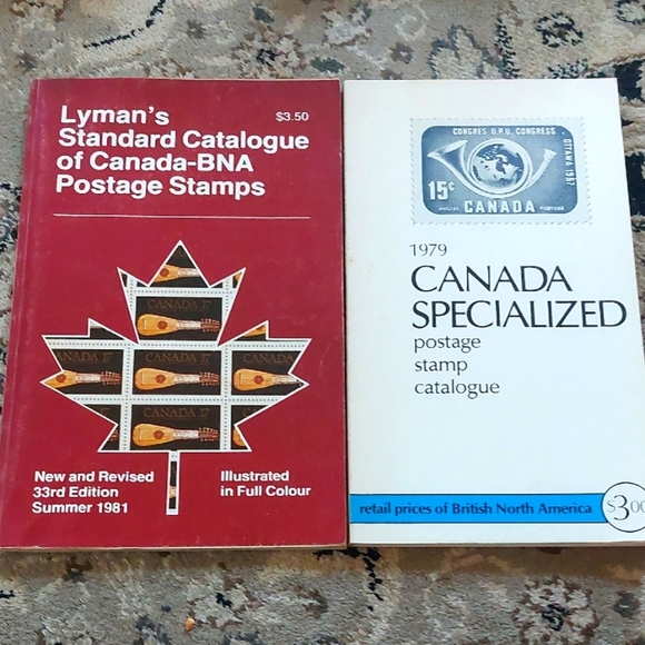 1979 & 1981 Postage Stamp Collectors Books Softcover - Picture 1 of 6